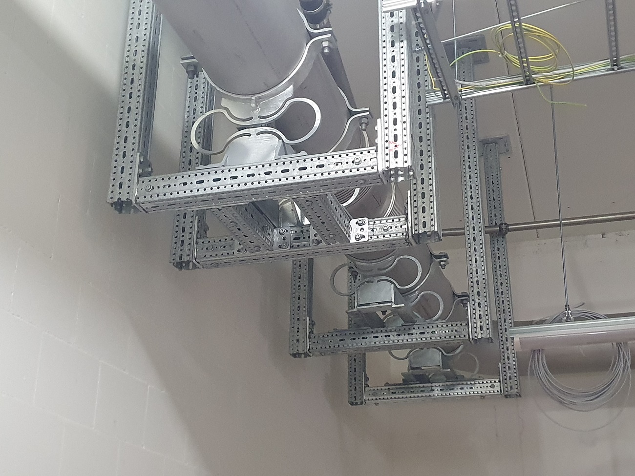 InfiniSpring Acoustic Pipe Supports